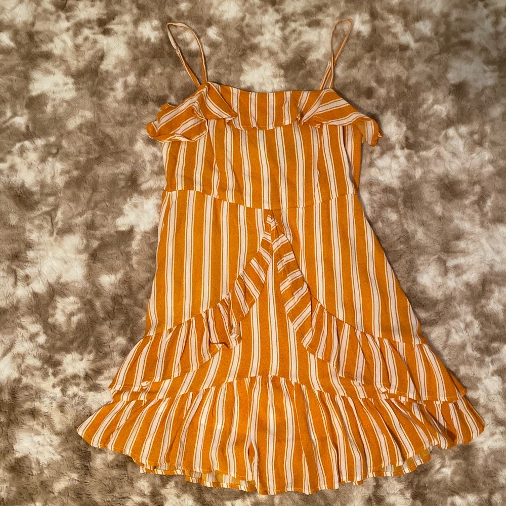 Women’s dress